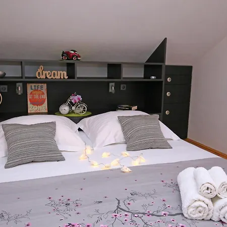 Top Apartment Kaštela