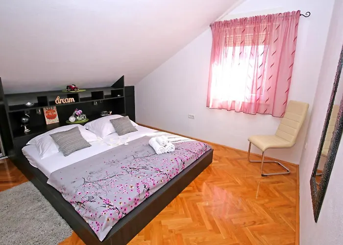 Apartamento Top Apartment Kaštela