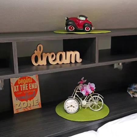 Top Apartment *